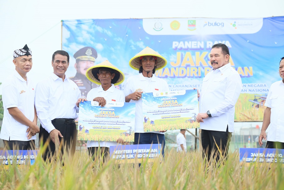Jaksa Agung dan Mentan Amran Bersinergi, Program Jaksa Mandiri Pangan Berhasil